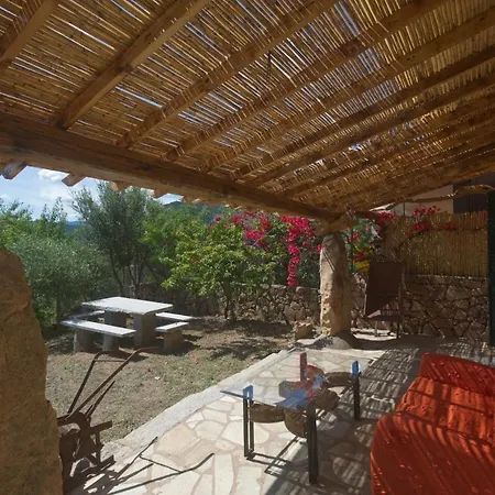 15 Min Da Olbia Green Country Apartment